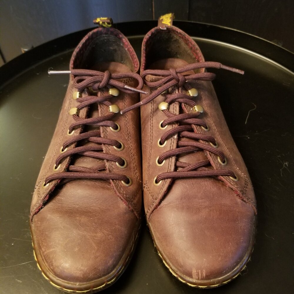 Dr Martens "Samira" shoes. Size 8 W.